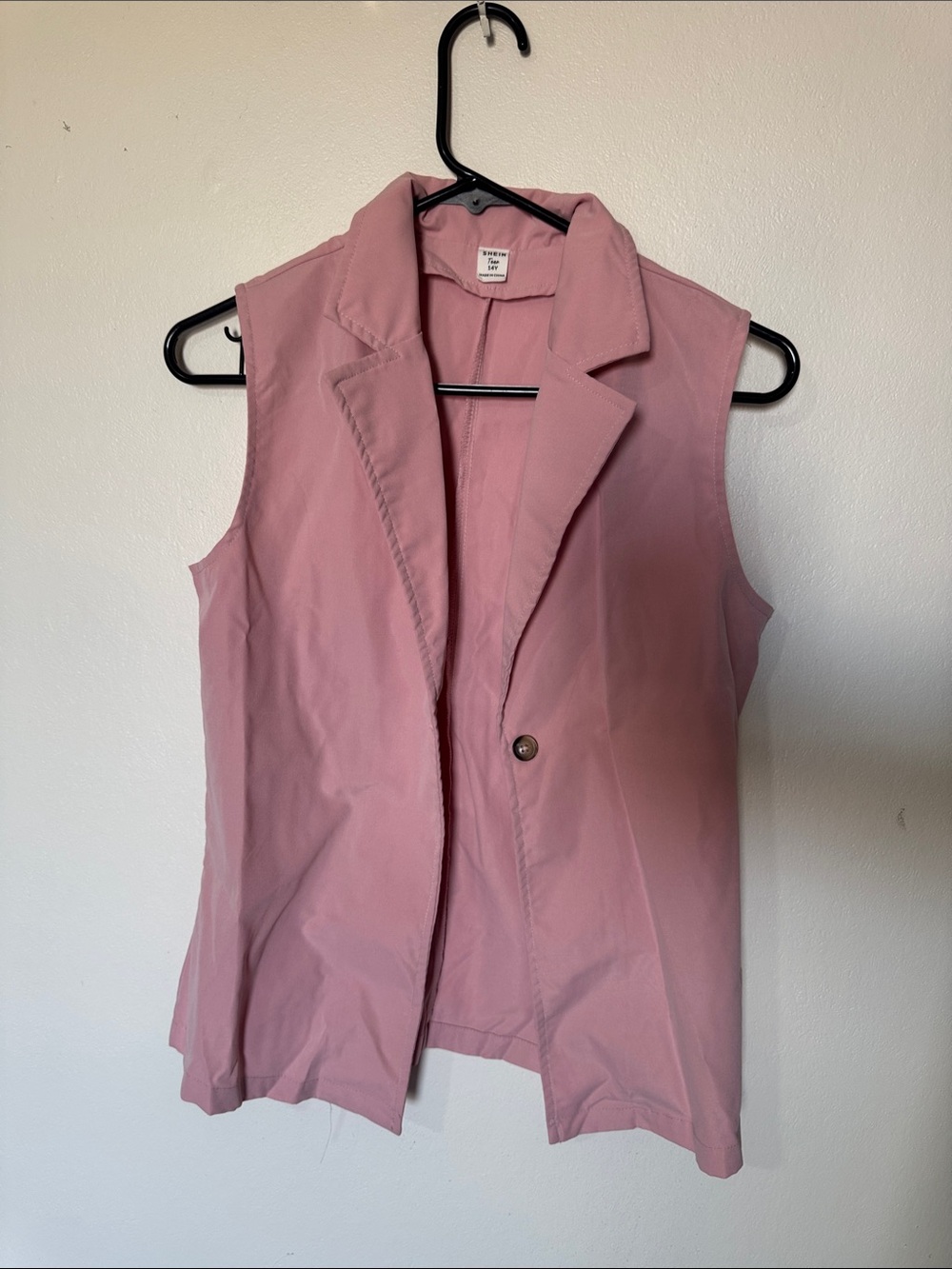 SHEIN Pink Sleeveless Blazer Vest